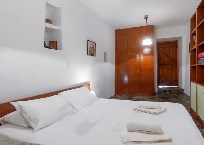 Aegean * Makrotándalon