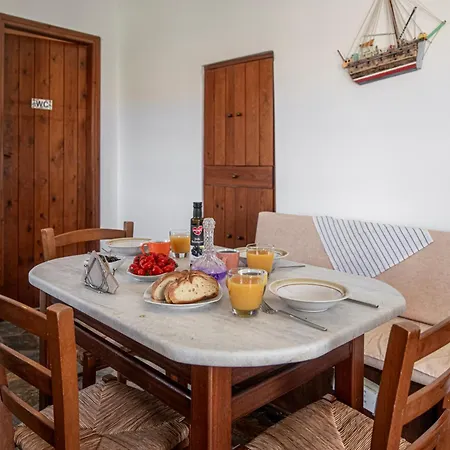 Holiday home Aegean Andros Makrotandalon